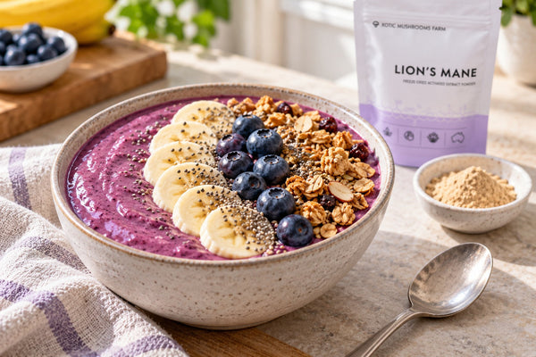 Mushroom smoothie bowl made with Lion's Mane extract powder