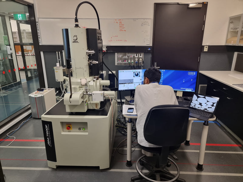 Scanning electron microscope at RMIT